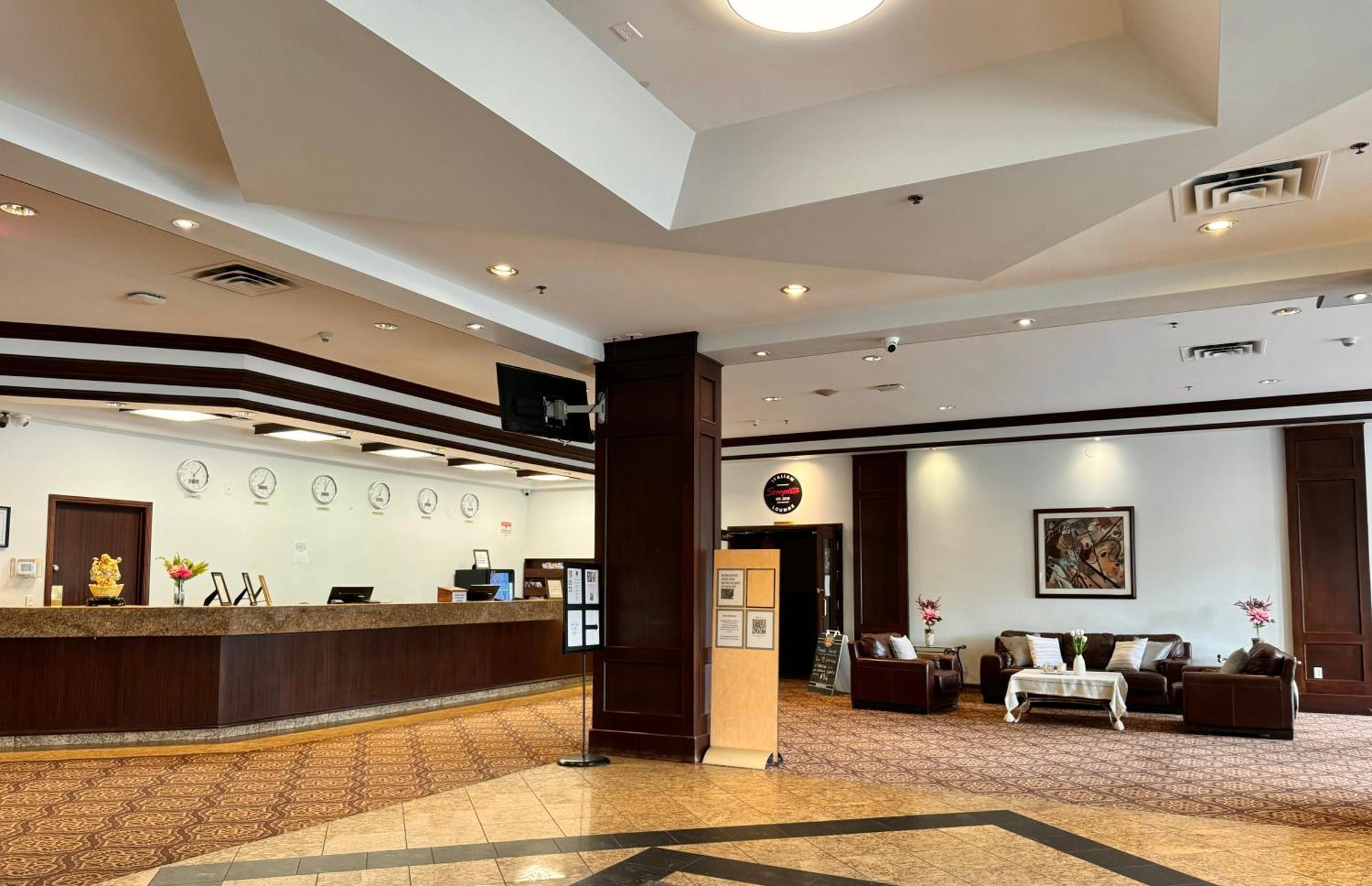 Divya Sutra Plaza And Conference Centre Airport Calgary