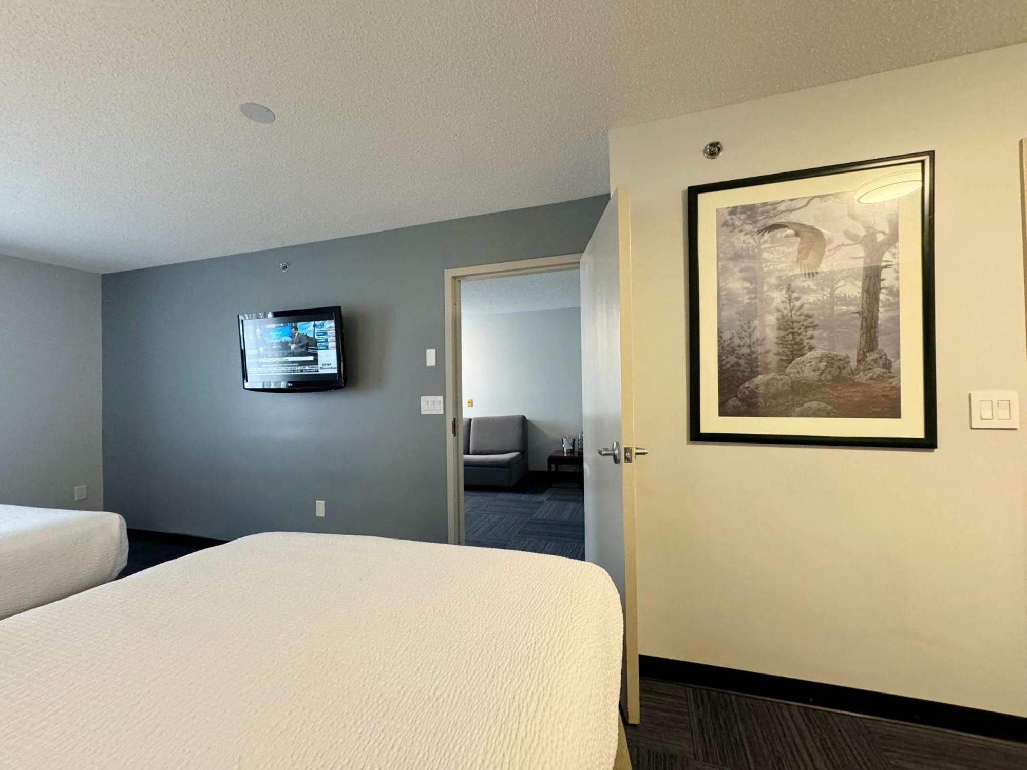Divya Sutra Plaza And Conference Centre Airport Calgary