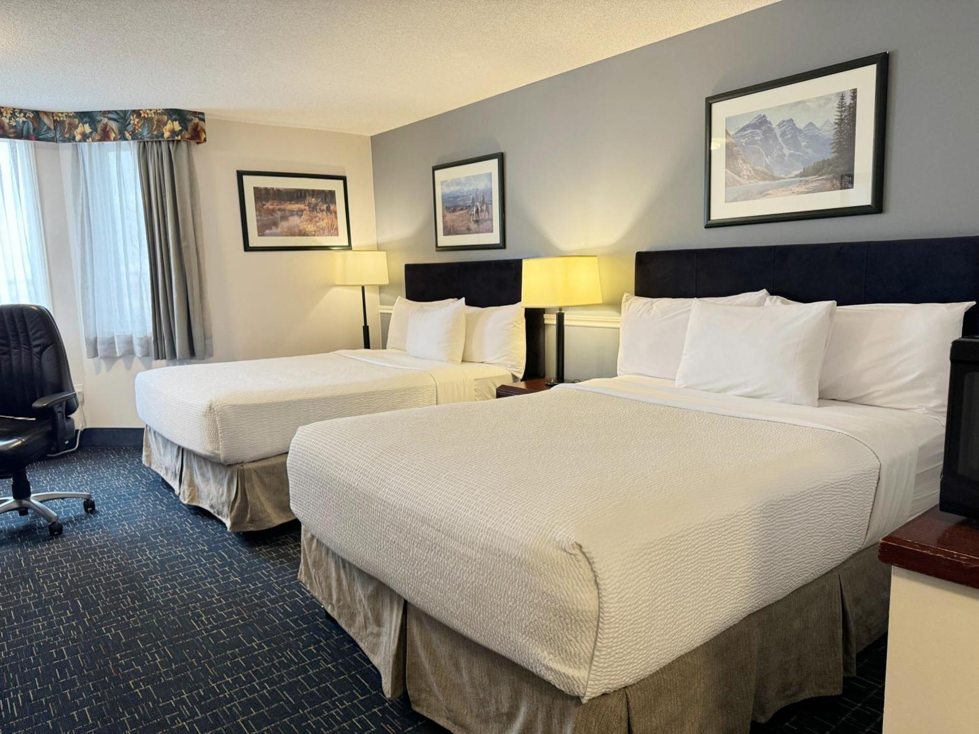 Hotel Divya Sutra Plaza And Conference Centre Airport 3*